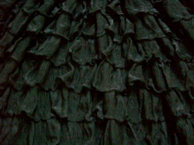 2.Black Dance Ruffles